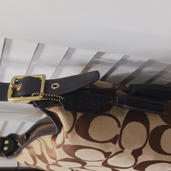 Coach Dark Brown/Beige Signature Canvas and Leather Legacy Hobo - Picture 7 of 16